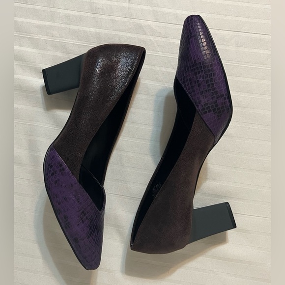 LOGO by Lori Goldstein ColorBlock Purple Brown Heels Leather Upper Sz 8 Like New - Picture 7 of 16